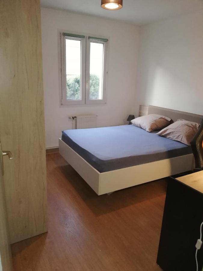 Ferienwohnung Grand T3 Avec Clim, Parking Et Terrasse Privative - Agen Exterior foto